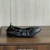 Sapatos Balanço Plissados com Laço Estilo Novo Retro Versátil para Mulheres, Sapatilhas Casuais Confortáveis de Bico Redondo