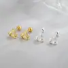 Brincos Triangulares Tridimensionais Geométricos Vazados para Mulheres, Brincos de Rosca com Nó Ruyi, Nó da Paz, Elegantes para o Dia a Dia, Ano Novo