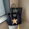 Bolsa tote casual de estilo novo para o dia a dia, transfronteiriça 2026, para estudantes universitários, com grande capacidade e design exclusivo.