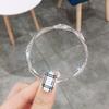 Pulsera Abierta de Cobre Blanco Plateada con Acabado Escarchado para Mujer, Diseño de Nicho, Joyería de Mano de Nuevo Estilo que No se Desvanece, Mil Estilos Entrega al Mayoreo