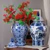 Jingdezhen jarrón general hexagonal grande adorno de pie jarrón de cerámica pintado a mano jarrón de almacenamiento de porcelana decoración de jarrón de flores