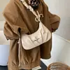 Bolsa Transversal Versátil Plissada Super Moderna de Nicho para o Dia a Dia, Bolsa de Ombro Estilosa com Personalidade, Bolsa Formato Bolinho Estilo Wasteland