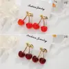 Brincos de Cereja Vermelha Doces e Exquisitos, Design de Nicho, Brincos de Luxo Acessível, Brincos Versáteis para o Dia a Dia, Brincos Elegantes