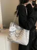 Bolso de trabajo y para el día a día de mujer estilo coreano, nuevo bolso de hombro de moda versátil para el verano de 2026, bolsa tote de gran capacidad