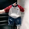 Cardigan con Bordado de Dibujos Animados Estilo Coreano para Niños Ropa Exterior Estilo Otoño/Invierno Niños Niñas Bloque de Color Tejido Suave