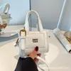 Bolso Cruzado, Estilo Trendy Europeo y Americano, Sencillo y de Moda, Elegante y de Alta Calidad, Bolso de Mano, Diseño Casual y Versátil, Bolso para el Trabajo
