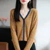 Nueva Colección Otoño/Invierno 2026: Cárdigan de punto fino con cuello en V, manga larga, a rayas de bloques de color para mujer, corte holgado, top versátil