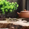 Adorno de Mascota de Té Saltamontes de Cobre Puro Tapa de Latón Soporte para Tapa de Olla de Hierro Juguete de Té de Simulación Creativa Accesorios para Juego de Té Kung Fu