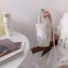 En stock Bolsa de Lona de Dibujos Animados para Llevar en la Mano un Solo Hombro Estudiante Tutores Literatura Versátil Cuatro Estaciones Portátil Bolsa de Tela Bolsa de Viaje para Mujer