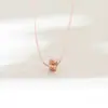 Collar de Acero Titanio con Patrón de Diamante Mini Exquisito Estilo Francés, Cadena para Clavícula de Moda Versátil Personalidad de Lujo Ligero de Nicho con Sentido de Diseño