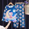 2026 Ropa de dormir infantil del sudeste asiático Conjunto shaggy de manga larga y pantalón largo para niños Ropa de casa de dibujos animados para niñas Demon Slayer