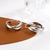 Brincos de Argola Franceses Alto Padrão Luxo Leve Temperamento Feminino Modernos Redondos Design de Nicho Único Outono e Inverno Suéteres