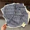 Pañuelo Delgado de Seda de 70 cm con Estampado de Poni, Pañuelo para Mujer, Accesorio para Camisa, Pañuelo para el Cuello, Pañuelo Cuadrado Pequeño, Chal de Alta Gama