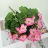 Atacado Transfronteiriço de Arranjos de Flores Begônia de 7 Cabeças de Alta Qualidade em Vasos para Decoração de Hotéis e Restaurantes, Flores Artificiais para Montagem de Cenas