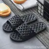 Chinelos Especiais para Hotel de Ginástica Casa Buracos Vazados Secagem Rápida Feminino Vazamento Casal Massagem Mop Masculino Lote
