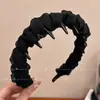 Diadema Antideslizante Dentada para Mujer 2026 Nuevo Estilo Versátil para Salir, Hace que la Cara Parezca Más Pequeña, Elegante Accesorio para el Cabello de Diadema Alta