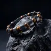 Pulseira transfronteiriça de contas de fileira dupla de pedra olho de tigre e pedra da vesícula preta em meia-lua, elegante e versátil, toque de alta qualidade, acessório simples para homens e mulheres