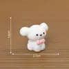 Paisagem em miniatura com filhote fofo de gravata borboleta, adoráveis acessórios de decoração DIY para casa de bonecas, pequenos enfeites para carro ou mesa