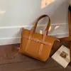Bolsa Transversal de Ombro Grande de Couro Sintético Retrô Casual de Inverno 2025 Novo Estilo para Mulheres