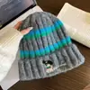 Gorro de Punto con Bordado de Cachorro de Dibujos Animados para Adelgazar la Cara Otoño e Invierno Gorro de Lana Grueso Cálido Rayado Slouchy