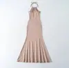 Vestido Elegante para Mulheres, Estilo Maduro Leve, Slim Fit, Gola Halter, Novo Verão 2026, Bodycon Elegante, Vestido Longo Sexy para Meninas Descoladas
