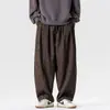 Otoño/Invierno 2026 Pantalones de Pana con Mezcla de Lana Estilo Chino Engrosados para Hombre Pierna Ancha Pantalones Sueltos Tipo Guadaña para Hombre Tallas Grandes Pantalones Casuales