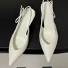 Sandalias de tacón alto sin espalda con punta y estampado de leopardo estilo francés para mujer, nuevo modelo de verano 2026, tacón fino, zapatos de tacón alto sexys y de estilo maduro
