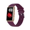 Reloj inteligente deportivo con Bluetooth y control del ritmo cardíaco y del oxígeno en sangre.
