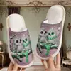 Suministro Exclusivo Transfronterizo de Pantuflas de Algodón con Estampado de Búho Doble para Hombre, Pod Transfronterizo Jit Una Pieza Dropshipping