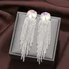Pendientes Largos con Borlas Exageradas de Personalidad Retro Cadena de Garras de Moda Tendencia Pendientes Geométricos con Pedrería