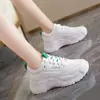 Sapatos Especiais para Mulheres Primavera e Outono 2024, Impermeáveis, Antiderrapantes, Todos Pretos, Estilo "Pai Esportivo" para Longos Períodos de Trabalho Sem Cansaço nos Pés