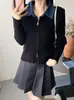 Suéter de Tricô Patchwork com Gola Jeans, Estilo Coreano, Novo para Outono e Inverno, Jaqueta Feminina com Gola Reversível, Estilo Casual e Relaxado, Cardigan Petite