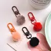 Chaveiro de Pingente Criativo Fofo Bola de Pelúcia Acessório DIY com Anel de Conexão Giratório Decoração Versátil para Bolsa