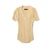 Camiseta de punto acanalado elegante de manga corta con cuello en V estilo coreano para mujer, nuevo modelo de verano, corte ajustado, top versátil que estiliza la cintura