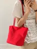 Bolso Tote de Nicho Nuevo de Shuai Mi, Bolsa Tipo Cesta de Verduras, Bolso de Hombro Ligero de Gran Capacidad para Viajes Diarios, Bolso Cubo para Debajo del Brazo para Mujer