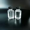 Botella de condimento de vidrio cuadrada de 50 ml que se puede equipar con una fuerte junta de PTFE resistente al ácido, botella de vidrio especial para laboratorio, botella de ácido