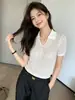 Camiseta de punto calado de manga corta estilo Old Money para mujer, nueva polo ajustada de cuello en V con hombros normales, verano 2026