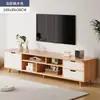 Armário de TV Moderno Simples para Sala de Estar Doméstica Armário de Armazenamento Novo Modelo Apartamento Pequeno Pernas de Madeira Maciça Conjunto de Armário de TV de Chão