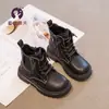 Botas Martin infantis, nova coleção outono 2026, botas curtas estilosas e da moda com solas macias para meninos e meninas, adequadas para bebês e crianças mais velhas