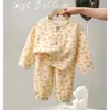 Conjunto de Pijama de Gaze de Algodão de Camada Dupla Classe A para Meninos e Meninas, Conjunto de Duas Peças para Bebês, Roupa Infantil para Primavera, Outono e Verão, Roupa de Primavera para Bebê