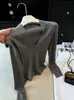 Suéter de punto de manga larga con cuello en V súper bonito para mujer, Nuevo estilo coreano Otoño/Invierno 2026, Adelgazante, Se puede usar como prenda interior o exterior