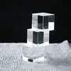 Adorno de Cubo de Cristal Transparente Blanco en Blanco Sólido de Vidrio Artesanía Puede Grabar Palabras Dentro Personalizar LOGOTIPO Al Por Mayor