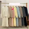 Conjunto de Duas Peças: Jaqueta Suéter de Cor Sólida com Zíper Duplo + Saia de Tricô - Novo Conjunto de Suéter Outono e Inverno 2025 para Mulheres