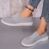 Zapatos casuales de punto flyknit para mujer, slip-on, caña baja, para comercio exterior europeo y americano, transpirables, mocasines de talla grande del sudeste asiático