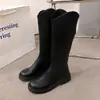 Nueva colección otoño/invierno 2026: Botas de tacón medio, punta cuadrada, punta redonda, hasta la rodilla para mujer, con suela gruesa y un estilo europeo y americano de moda, aptas para exportación