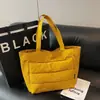 Bolso tote grande para estudiantes para mujer, nuevo bolso de mano simple transfronterizo, bandolera de moda bordada estilo coreano