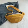 Riñonera deportiva con nuevo diseño de nicho para hombre, estilo casual, elegante y con personalidad, ideal para guardar el teléfono móvil en verano 2024.