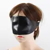 Fabricantes de productos para adultos de Yiwu, venta al por mayor, cuero negro, doble clavo, banda elástica, máscara para ojos, accesorios para juegos de rol
