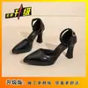 Zapatos de tacón alto de un solo color para aumentar el temperamento, estilo chica picante europeo y americano, moda, punta fina, sandalias de una tira para mujer, nuevo 2026, sexy