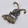 Gancho vintage con forma de jirafa, gancho de aleación de zinc de estilo europeo, gancho decorativo creativo para colgar en la pared o en la puerta, con borde cruzado.